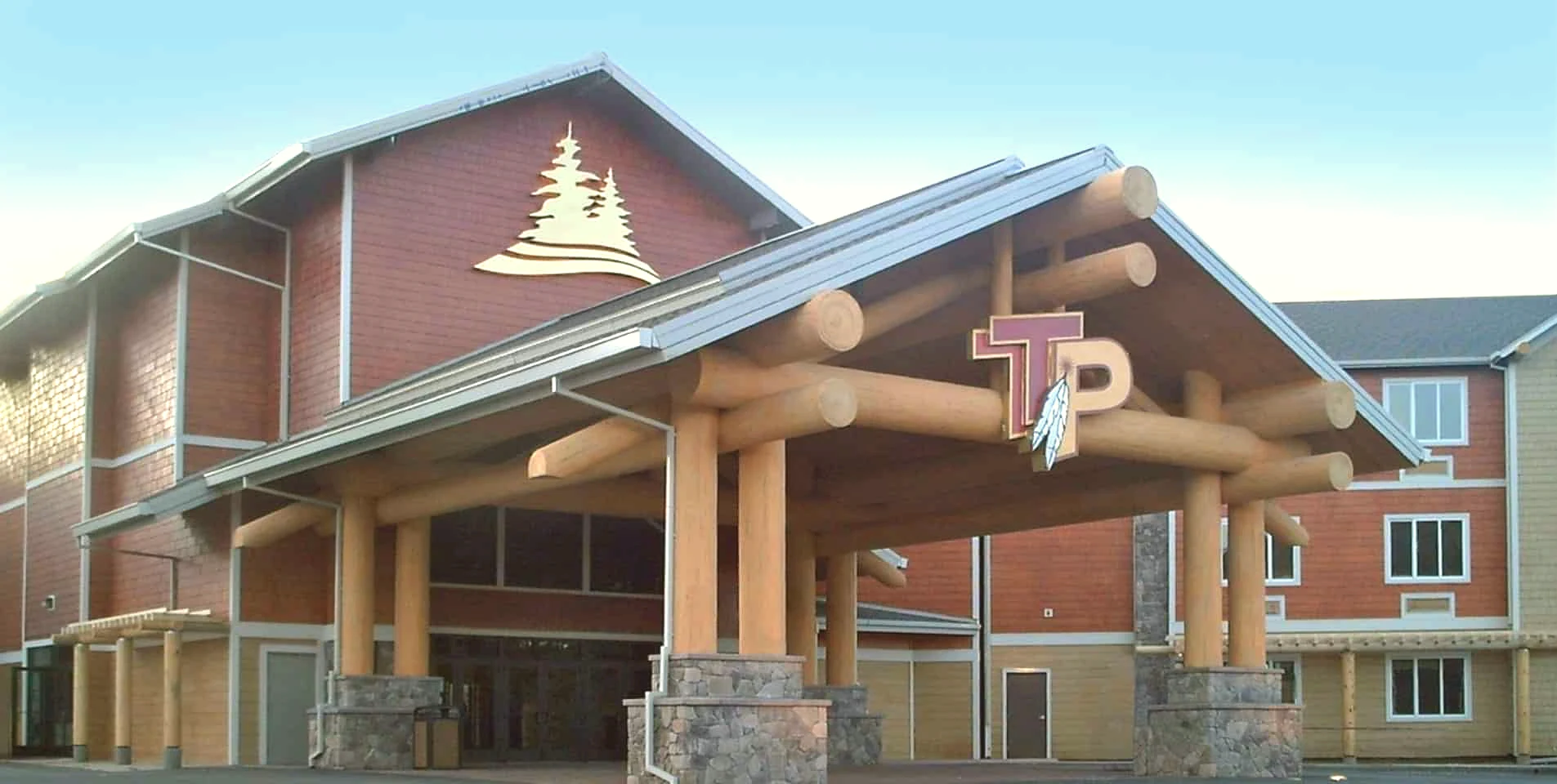 Twin Pines Hotel & Casino